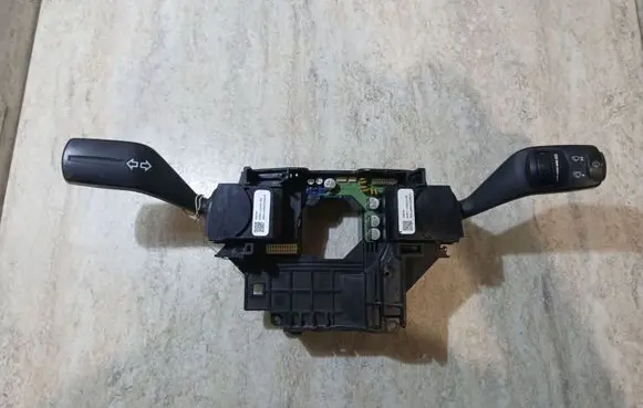 Ford S-MAX Wiper turn signal indicator stalk/switch 6G9T13N064CE