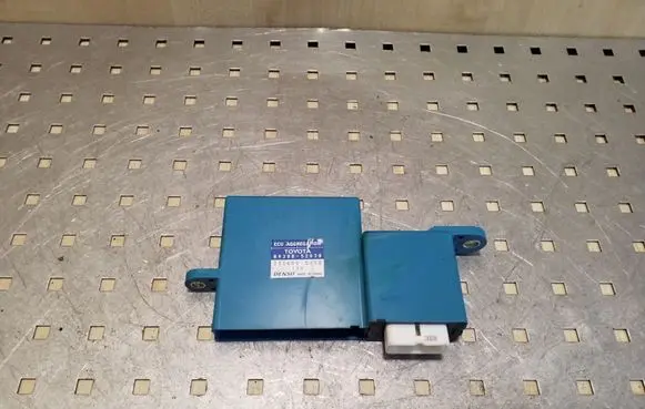 Toyota RAV 4 (XA30) Other control units/modules 8930052030