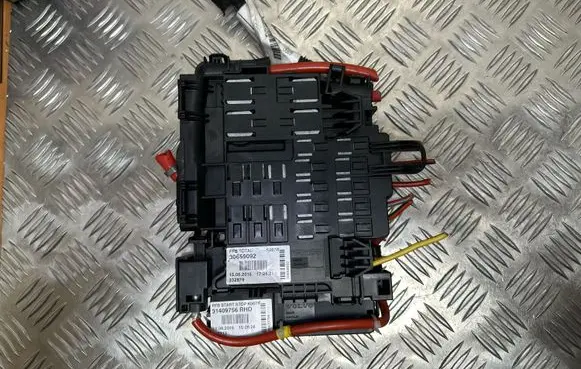 Volvo V60 Fuse module 30659092 31409756