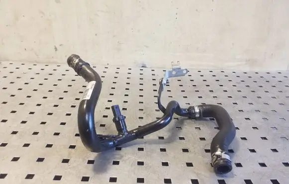 Audi A5 8T 8F Engine coolant pipe/hose 059121070B