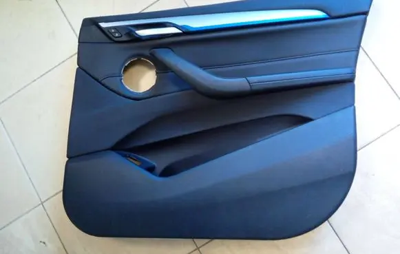 BMW X1 F48 F49 Front door card panel trim 67777X7A11 NE68321