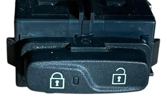 Central locking switch button