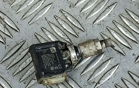 Opel Astra J Tire pressure sensor 13598787