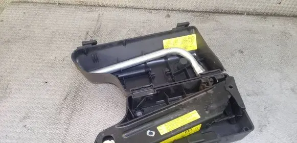 Audi A6 Allroad C5 Lift Jack 4Z7011031