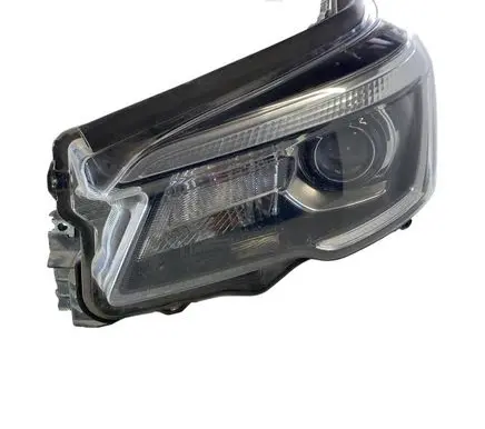 Subaru Forester SK Headlight/headlamp 083201137L 081201104L 84913SJ270