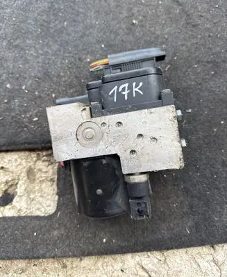 Mercedes-Benz A W168 ABS Pump 0265202461 A0044310912