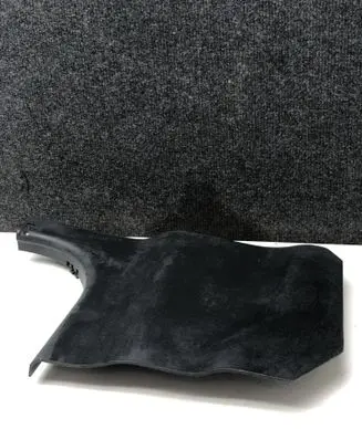 Mercedes-Benz C W204 Foot area side trim A2046881206