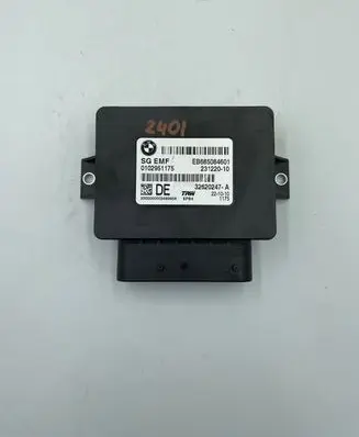 BMW X3 F25 Hand brake control module 6850846 32620247A 0102951175