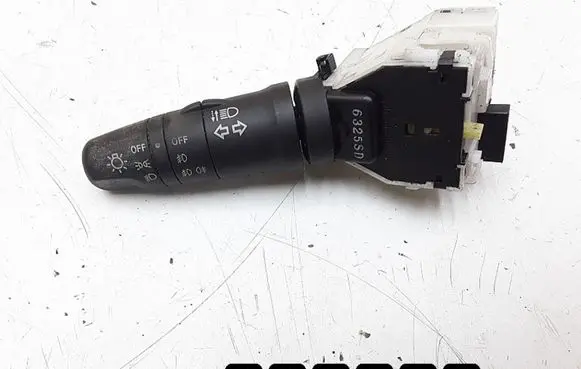 Nissan Note (E11) Other switches/knobs/shifts 14425 niles