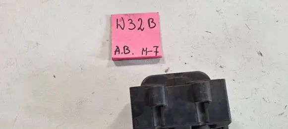 Renault Megane I High voltage ignition coil 2526078A