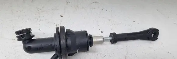 Peugeot 607 Clutch master cylinder