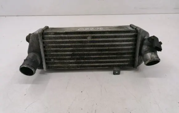 Hyundai i20 (PB PBT) Intercooler radiator 282712A700 ADC12