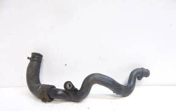 Audi A4 S4 B6 8E 8H Engine coolant pipe/hose 06E121082C