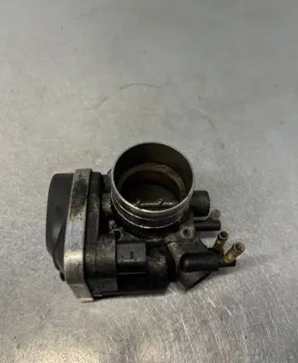 Volkswagen Golf Plus Throttle valve 408238323005