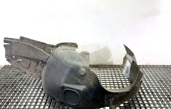 Skoda Fabia Mk3 (NJ) Front wheel arch liner splash guards 6V0809961A