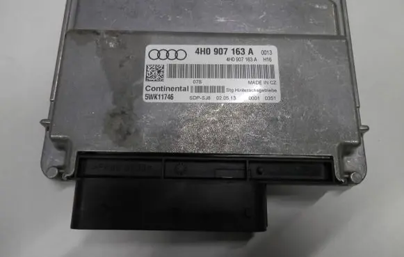 Audi A8 S8 D4 4H Engine control unit/module 4H0907163A40TFSI