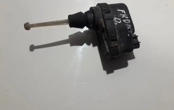 Headlight level adjustment motor