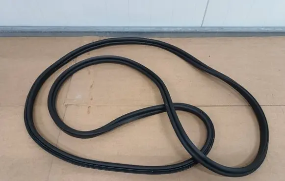 Mini Cooper Coupe R58 Trunk rubber seal (body) 2758883 51762758883