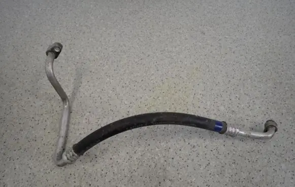 Toyota Verso Air conditioning (A/C) pipe/hose 