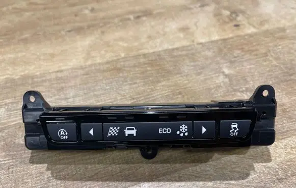 Jaguar F-Pace A set of switches JX7314B790AA 03499510200