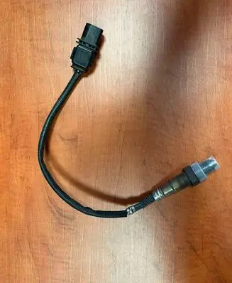 Audi A6 S6 C6 4F Lambda probe sensor 1928405207