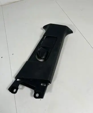 Toyota C-HR I (D)pillar trim (top) 7302302060