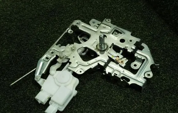 Rear door lock
