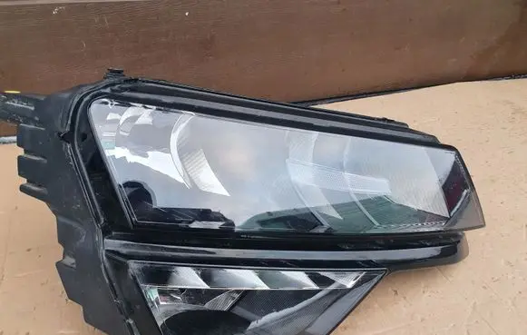 Skoda Karoq Headlight/headlamp 57B941016A