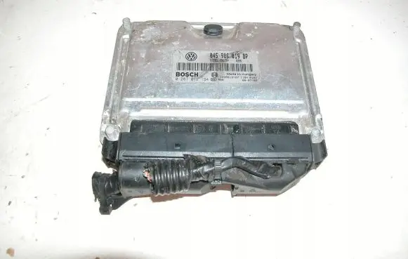 Volkswagen Polo VI Other control units/modules 021012194