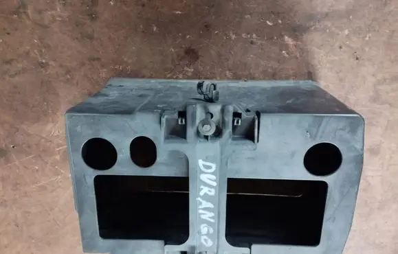 Dodge Durango I Battery box tray cover/lid 55256138AD
