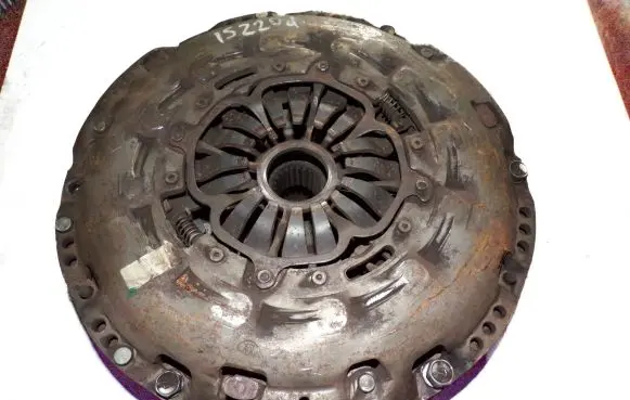 Lexus IS 220D-250-350 Clutch set kit