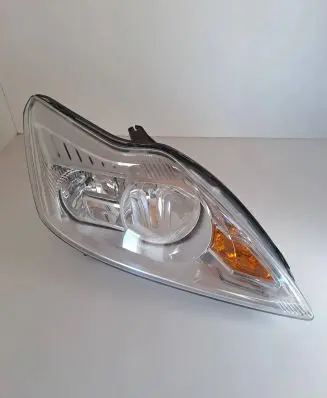 Ford Focus Headlight/headlamp 8M5113W029AE 0077R00