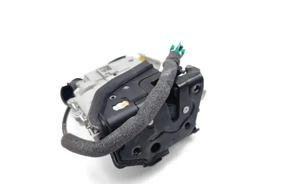 Audi A4 S4 B9 Front door lock 8X2837015B
