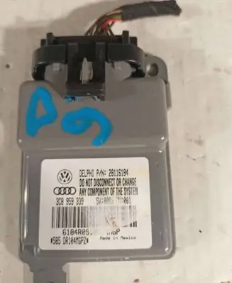 Volkswagen PASSAT CC Seat control module 3C8958339