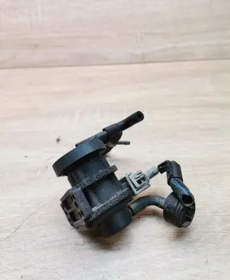 Valve vacuum