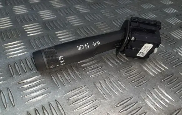 Chevrolet Camaro Indicator stalk 23465299