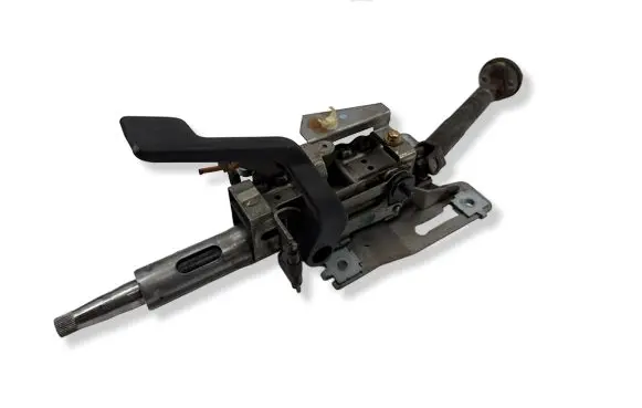 Steering wheel axle set