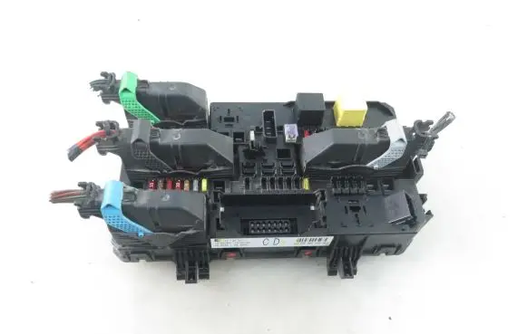 Opel Astra H Central body control module 5DK00866930 13145017CD
