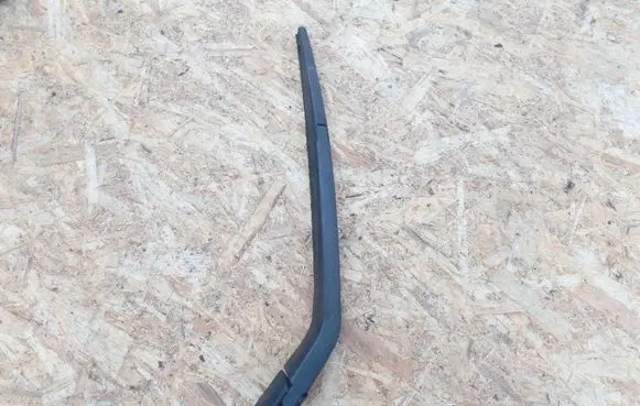 Dodge Journey Rear wiper blade arm