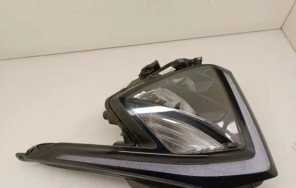 KIA Sportage Headlight/headlamp R292112010