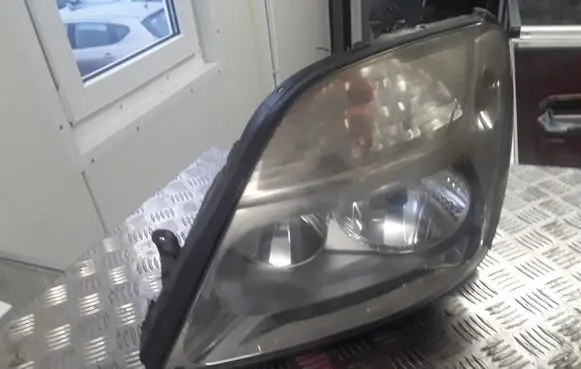 Renault Scenic I Headlight/headlamp 89003124