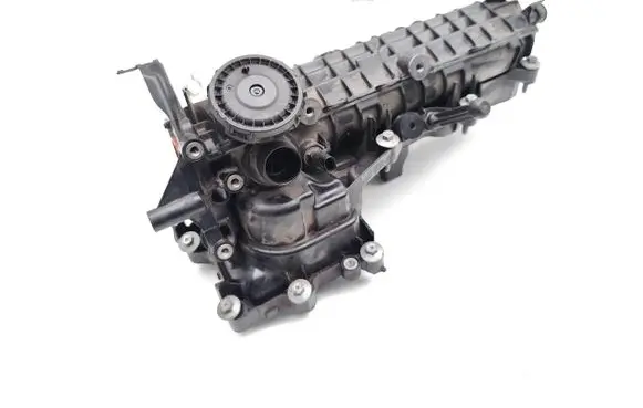 Mercedes-Benz A W176 Intake manifold A2821400600 140030373R