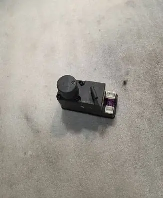 Audi A4 S4 B5 8D Central locking vacuum pump 4A0862257J