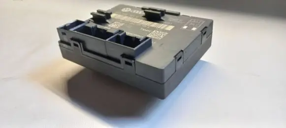 Audi A6 S6 C6 4F Door control unit/module 4F0959795M 8K0959795B