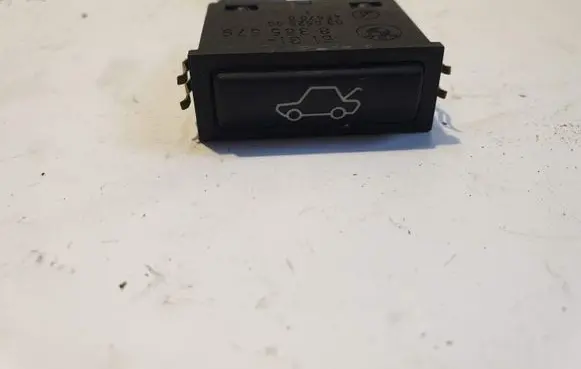BMW 5 E39 Tailgate opening switch 61318365579 03052500