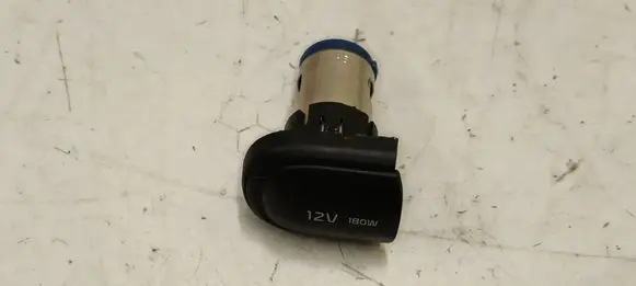 KIA Sportage 12 V Socket (front) 