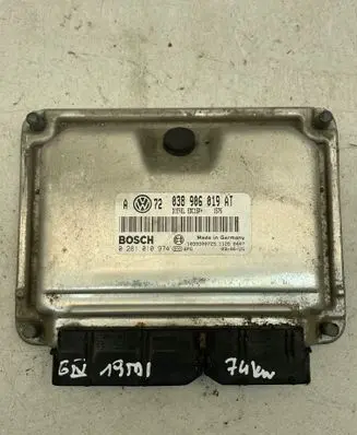 Volkswagen Golf IV Engine control unit/module 038906019AT 1039S00725 0281010974