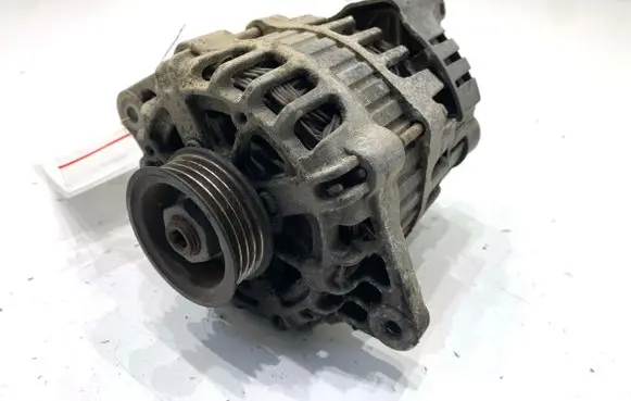 Hyundai i10 Generator/alternator 3730002551