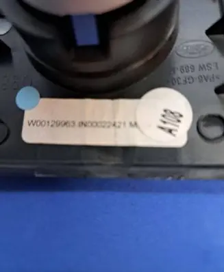 Land Rover Evoque I Engine start stop button switch MN689M5 N00022421 W00129963