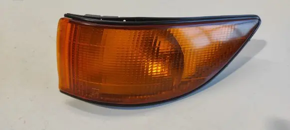 Mitsubishi Colt Front indicator light 0455702L